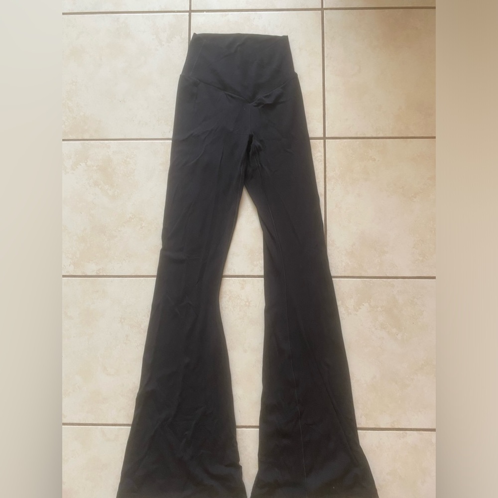 Aerie OFFLINE Crossover Flare leggings